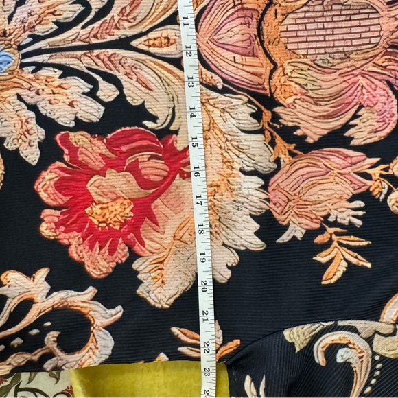 New without tags! Never worn! Did not fit at neck! - Picture 10 of 14